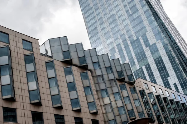 View Skyscraper Windows Old City Reflection New Building Mixture Glass — Stock Photo, Image