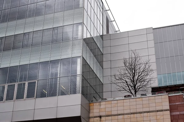 View Skyscraper Windows Old City Reflection New Building Mixture Glass — Stock Photo, Image