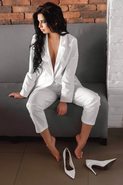 Femme sans soutien gorge images libres de droit photos de Femme sans soutien gorge Depositphotos