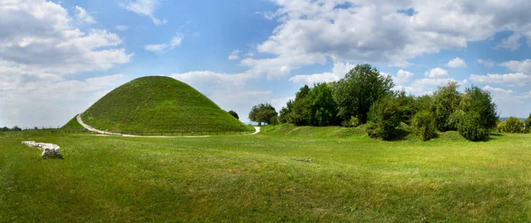 Krakus Höyük, tarih öncesi mezar tepe Krakov, Polonya