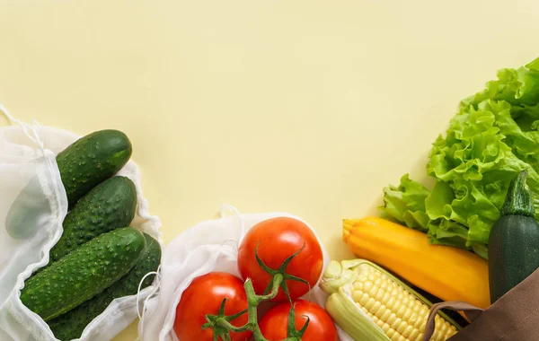 Verduras Crudas Bolsas Supermercado Textiles Concepto Cero Residuos — Foto de Stock