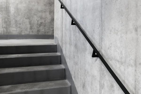 Escalier Béton Avec Rampe Dans Bâtiment Moderne Détail Escalier Évasion — Photo