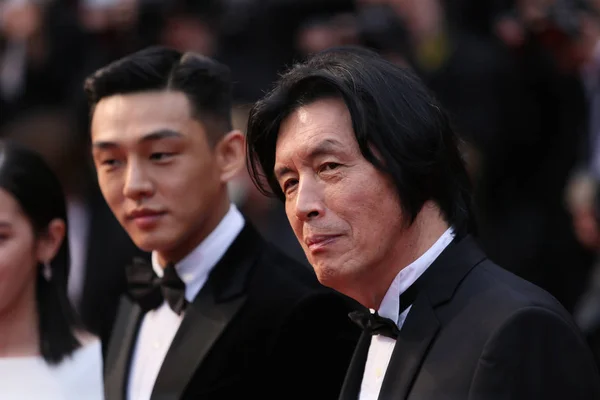 Lee Jong Dong Aktör Steven Yeun Katılmak Yakıcı Tarama Cannes — Stok fotoğraf