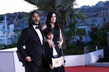 Zain Alrafeea, Nadine Labaki, Khaled Mouzanar 71 Cannes Film Festivali sırasında Palais 19 Mayıs 2018 tarihinde Fransa'nın Cannes photocall Palme D'Or kazanan katılmak. 