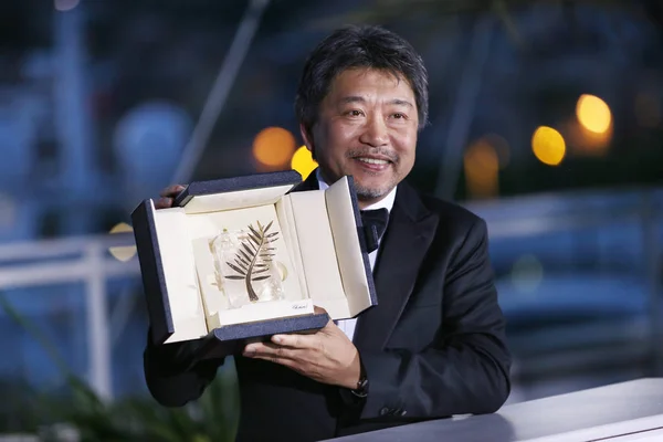 Japon Yönetmen Hirokazu Kore Eda Cannes Film Festivali Sırasında Palais — Stok fotoğraf