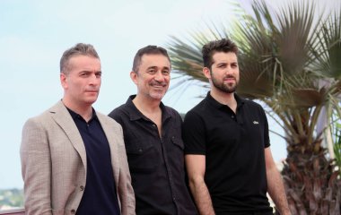 Murat Cemcir, Nuri Bilge Ceylan, aydın Dogu Demirkol photocall 71 Cannes Film Festivali sırasında Palais 19 Mayıs 2018 tarihinde Fransa'nın Cannes 'Ahlat ağacı' için katılır. 