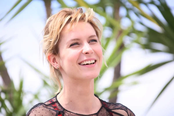 Elena Radonicich Attends Room Photocall 71St Annual Cannes Film Festival — Stock Photo, Image