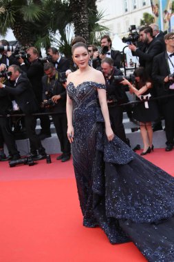 71 yıllık Cannes Film Festivali sırasında Palais des Festivals üzerinde 18 Mayıs 2018 Fransa'nın Cannes 'yabani armut ağacı (Ahlat ağacı)' ile taranması ly Nha Ky katılır. 