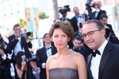  Anna ve Andrey Zvyagintsev 'Capharnaum' tarama 71 yıllık Cannes Film Festivali sırasında Palais des Festivals üzerinde 17 Mayıs 2018 Fransa'nın Cannes katılmak. 
