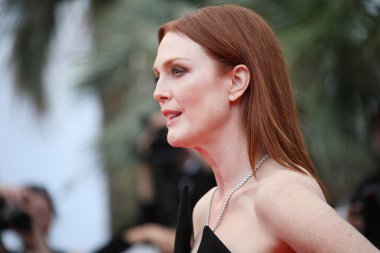 Julianne Moore 'Yomeddine' tarama 71 yıllık Cannes Film Festivali sırasında Palais des Festivals, 9 Mayıs 2018 tarihinde Fransa'nın Cannes katılır. 
