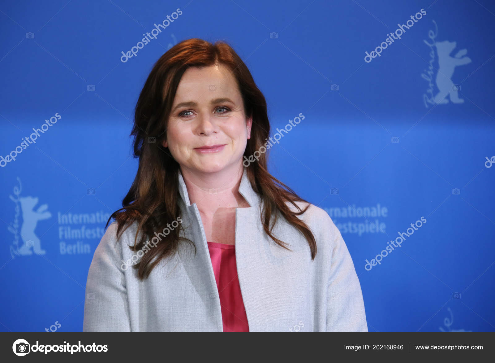 Discussion on this topic: Shangguan Yunzhu, shangguan-yunzhu/ Communication on this topic: Keeley Hawes (born 1976), shangguan-yunzhu/