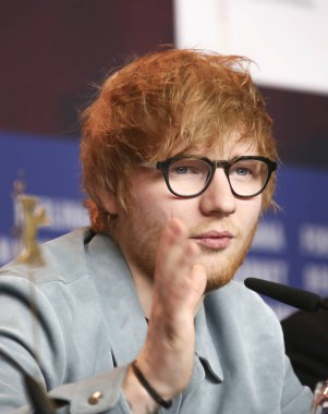 Ed Sheeran 'Söz yazarı' basın toplantısı sırasında 68 Film Festivali Berlin Grand Hyatt Hotel'de üzerinde 23 Şubat 2018, Berlin, Almanya katılır.