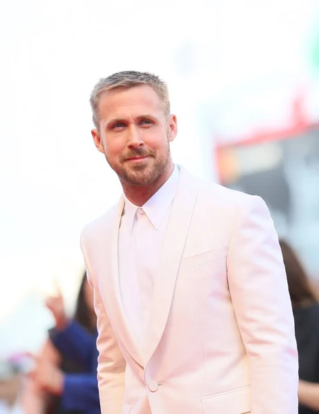 Ryan Gosling Marche Sur Tapis Rouge Avant Cérémonie Ouverture Projection — Photo
