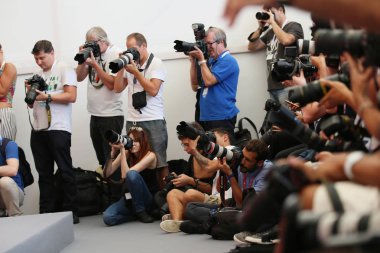 Fotoğrafçı 75 Venedik Film Festivali sırasında Sala Casino üzerinde 29 Ağustos 2018 Venedik, İtalya en Netflix Film 'Sulla Mia Pelle (benim cilt üzerinde)' Photocall katılır.