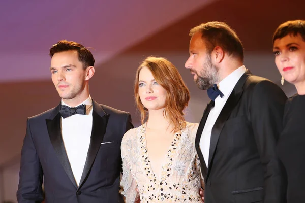 Emma Stone, Yorgos Lanthimos, Olivia Colman — Stock fotografie