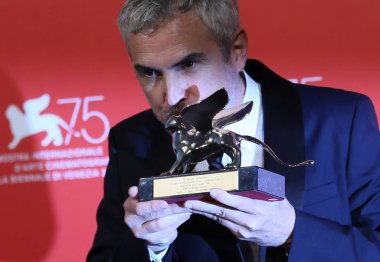 lfonso Cuaron pozlar altın aslan ile en iyi film için fo 'Roma' adlı kazananlar Photocall 75 Venedik Film Festivali sırasında Sala Grande üzerinde 8 Eylül 2018 Venedik, İtalya.