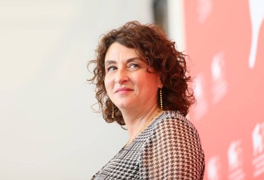  Noémie Lvovsky 75 Venedik Film Festivali sırasında Sala Casino üzerinde 7 Eylül 2018 Venedik, İtalya 'Bir ulusun bir King (Un Peuple Et oğlum ROI)' photocall katılır.