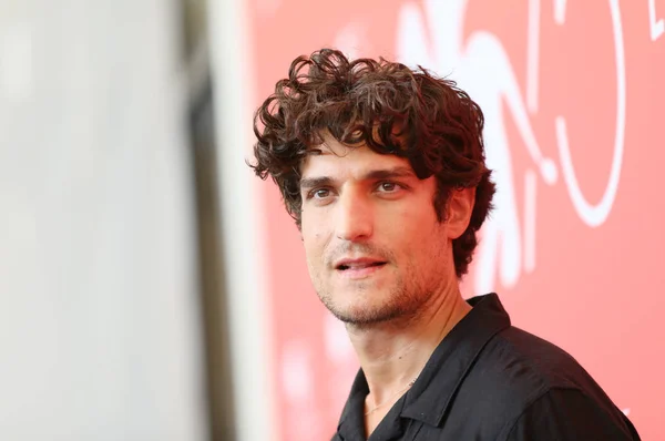 Louis Garrel Assiste Photocall One Nation One King Peuple Son — Photo