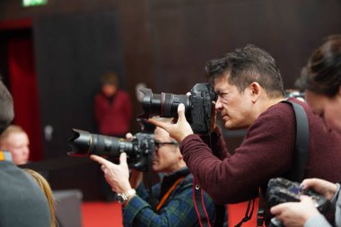   Atmosfer 69 Berlinale Uluslararası Film Festivali Berlin 'tarafından Grace Tanrı'nın ' (Grace bir Dieu) basın toplantısında 8 Şubat 2019, Almanya'nın Berlin kentinde katılır.                               