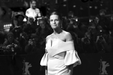  Juliette Binoche 69 Berlinale Uluslararası Film Festivali Berlin Berlinale Sarayı'nda Kapanış töreni için 16 Şubat 2019 Almanya'nın Berlin kentinde geldi.                               