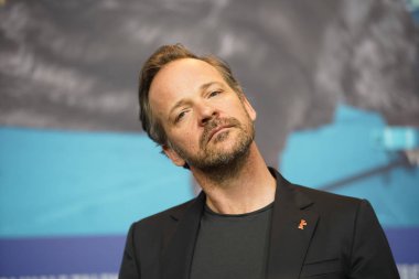 Peter Sarsgaard 'Bay Jones' basın toplantısı sırasında 69 Berlinale Uluslararası Film Festivali Berlin Grand Hyatt Hotel'de üzerinde 10 Şubat 2019, Berlin, Almanya.                               