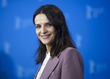 Juliette Binoche ' Sandığın gibi ı Am' (Celle aue vous croyez) FotoCall 69 Berlinale Uluslararası Film Festivali Berlin Grand Hyatt Hotel'de üzerinde 10 Şubat 2019, Berlin, Almanya sırasında poz veriyor.