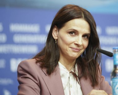 Juliette Binoche katılır ' Sandığın gibi ı Am' (Celle aue vous croyez) basın toplantısı sırasında 69 Berlinale Uluslararası Film Festivali Berlin Grand Hyatt Hotel'de üzerinde 10 Şubat 2019, Berlin, Almanya.