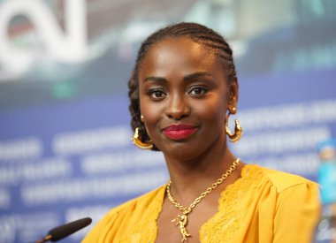 Aissa Maiga katılır Netflix film 'Çocuk kim Harnessed Wind' basın toplantısı sırasında 69 Berlinale Uluslararası Film Festivali Berlin Grand Hyatt Hotel'de üzerinde 12 Şubat 2019, Berlin, Almanya.                                