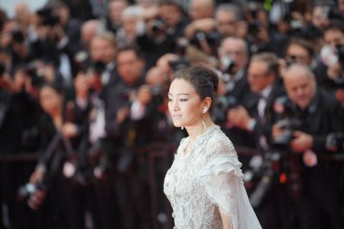 Gong Li açılış törenine katıldı