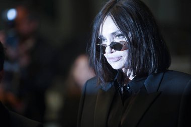  Beatrice Dalle gösterime katıldı 