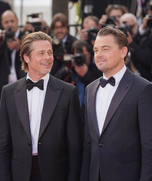 Leonardo Dicaprio ve Brad Pitt 