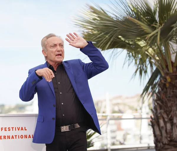 Udo Kier uczęszcza do fotoczat dla "Bacurau" — Zdjęcie stockowe