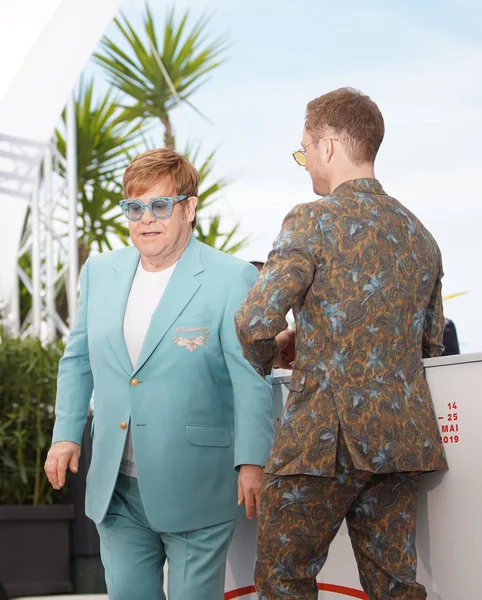 Elton John, Taron Egerton asisten a la fotollamada —  Fotos de Stock