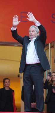 Alain Delon gösterime katıldı 