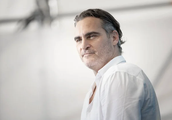 Joaquin Phoenix asiste al photocall "Joker" —  Fotos de Stock