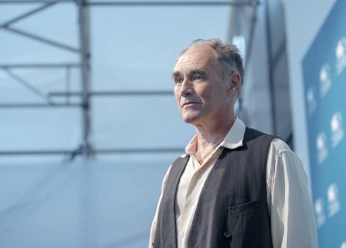 Mark Rylance 76 Venedik'te 