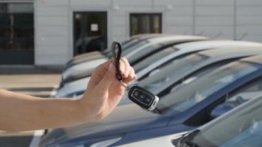 Tuşları araçların bir satırın arka plan üzerinde