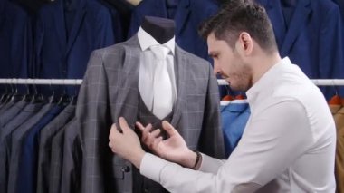 Erkek takım elbise erkek giyim mağazası, seçme