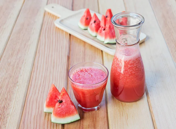 Batido Sandía Vidrio Sobre Madera Saludable Refrescante — Foto de Stock