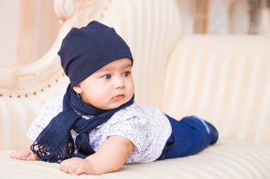 parlak güzel bebek çocuk portresi