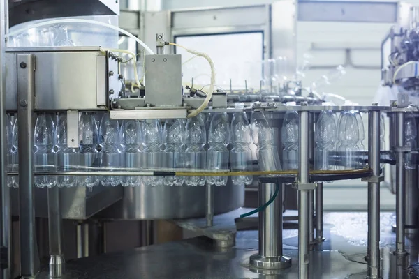 De cerca de una industria de botellas — Foto de Stock