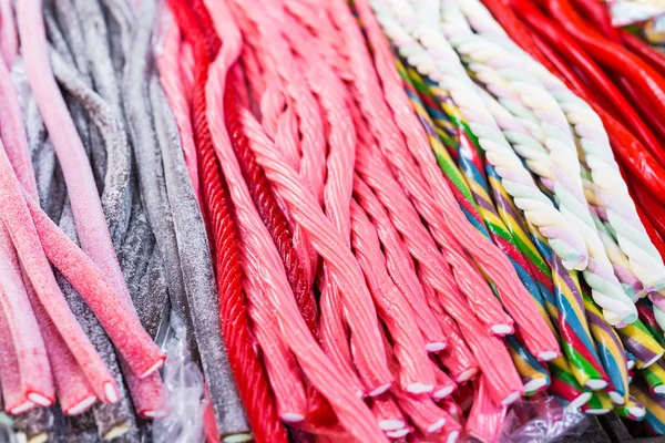 Şeker çubukları herhangi bir renk ve görünüm