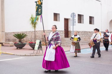 Oropesa Del Mar, İspanya - 13 Ocak 2018: tatil alay Festivali saint Anthony sokakta Oropesa del Mar, İspanya