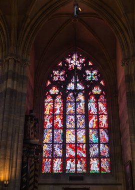 Prague, Çek Cumhuriyeti - 14 Haziran 2017: vitray pencere Katedrali Prag.