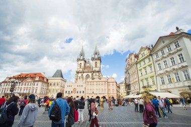 Prague, Çek Cumhuriyeti - 7 Haziran 2017: Prag Eski Şehir Meydanı Çek Cumhuriyeti.