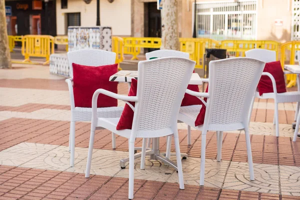 Café, cafetería, taberna y concepto de restaurante Café en la calle de la vieja ciudad europea . — Foto de Stock