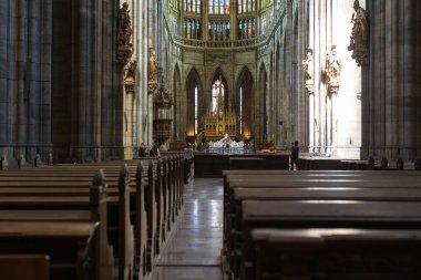 Prague, Çek Cumhuriyeti - 14 Haziran 2017: iç Saint Vitus Katedrali Prag, Çek Cumhuriyeti