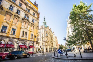 Prague, Çek Cumhuriyeti - 7 Haziran 2017: binalar ile geleneksel mimarisi içinde Prague Old Town, Çek Cumhuriyeti