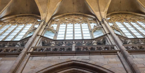 Praga, Republika Czeska - 14 czerwca 2017: wnętrze Święty Vitus KATEDRALA w Prague, Republika Czeska — Zdjęcie stockowe