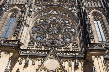 Prague, Çek Cumhuriyeti - 14 Haziran 2017: ünlü tarihi saint vitus Katedrali Prag, Çek Cumhuriyeti
